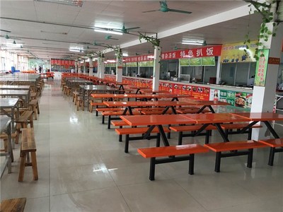 廣東千喜鶴餐飲管理服務